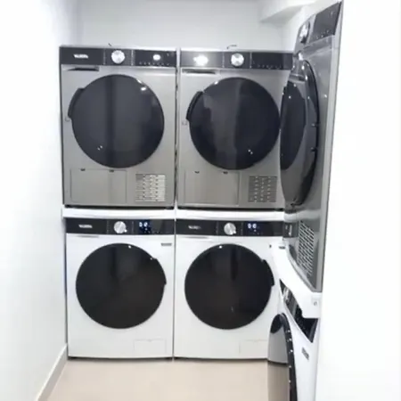 New 452 Newman - Cosy Center *